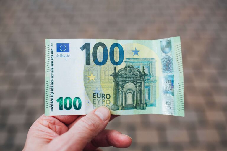 Demande de prêt de 1000 euros : Offres et simulation en ligne.